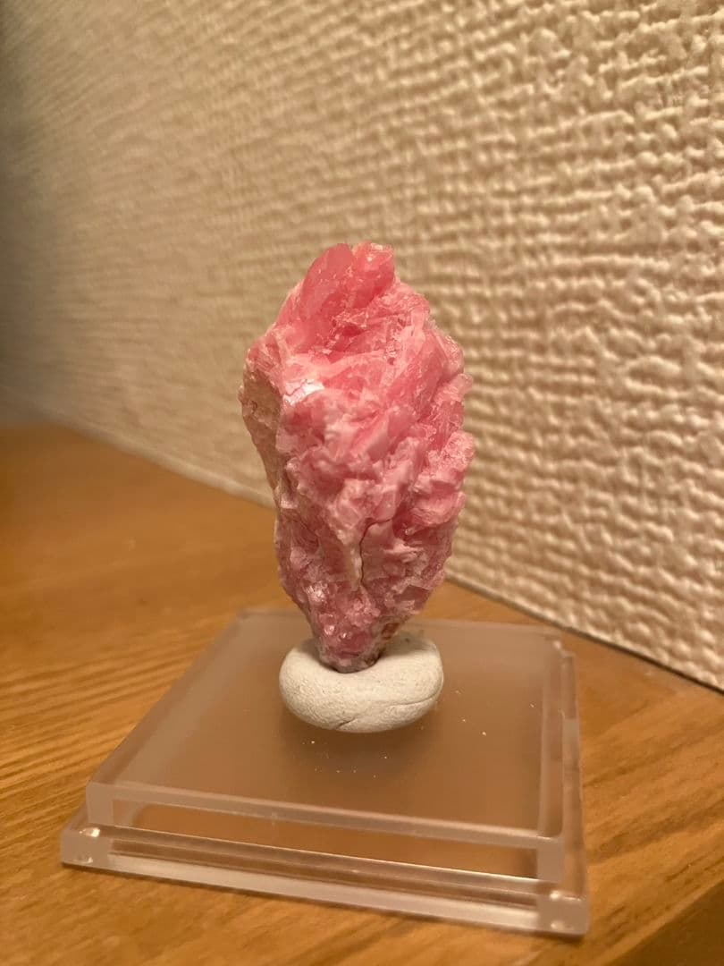 高品質、コレクションサイズ‼️北海道稲倉石鉱山産　ロードクロサイト原石