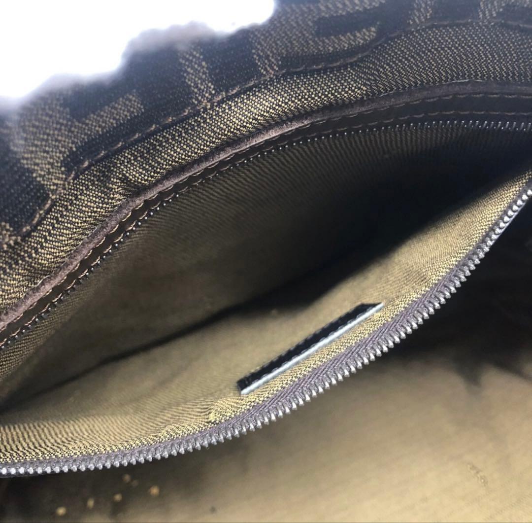フェンディ　トートバッグ　ズッカ　FF金具