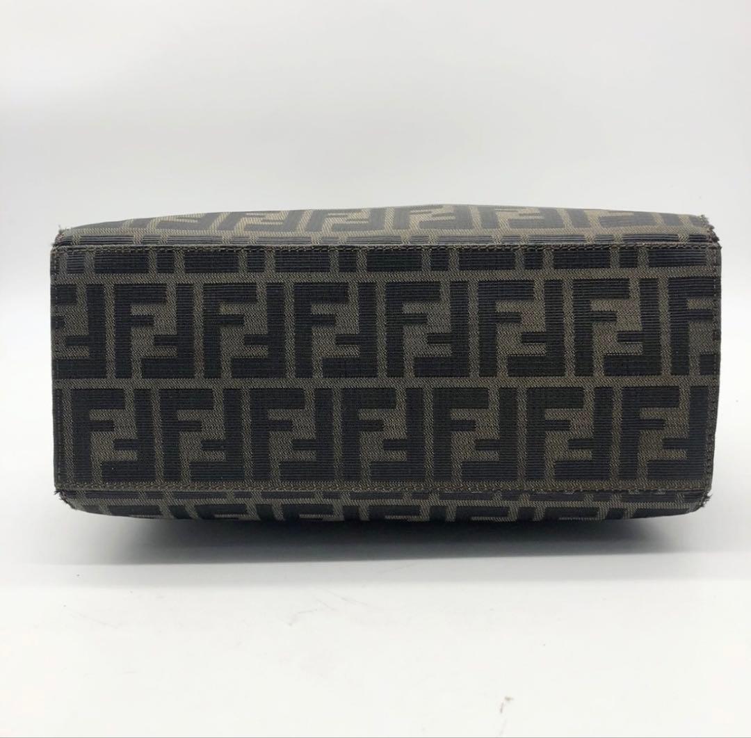 フェンディ　トートバッグ　ズッカ　FF金具