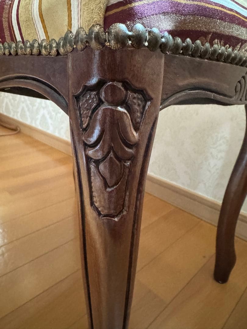 よっしです。 イタリア製 ルネッサンス椅子