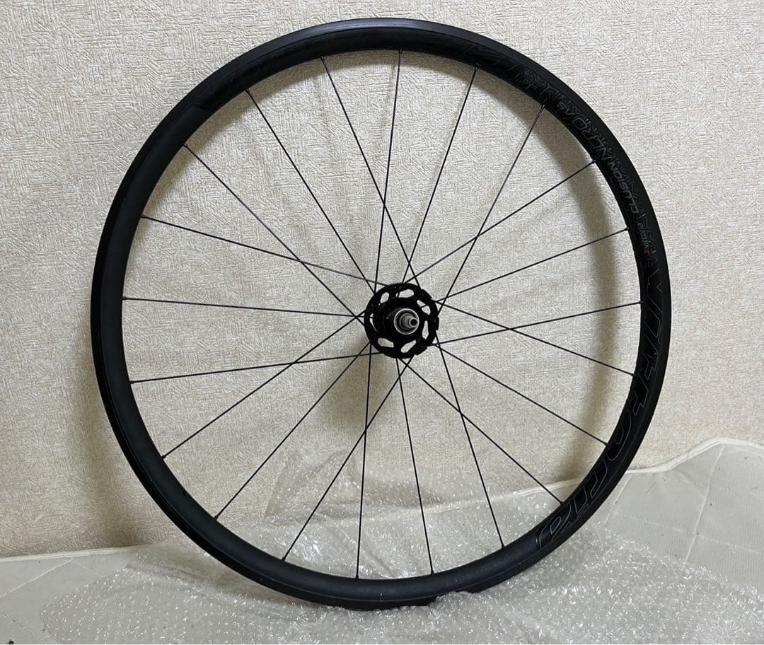 Vittoria ヴィットリア ELUSION NERO リアホイール　ロード