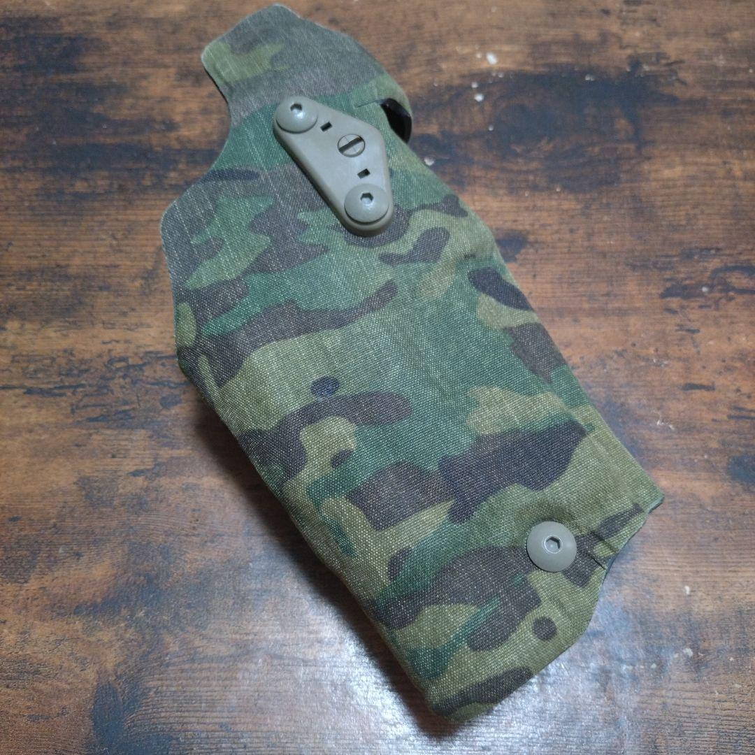 【実物】サファリランド グロック19+ライト用6354DOホルスター（右利き用）