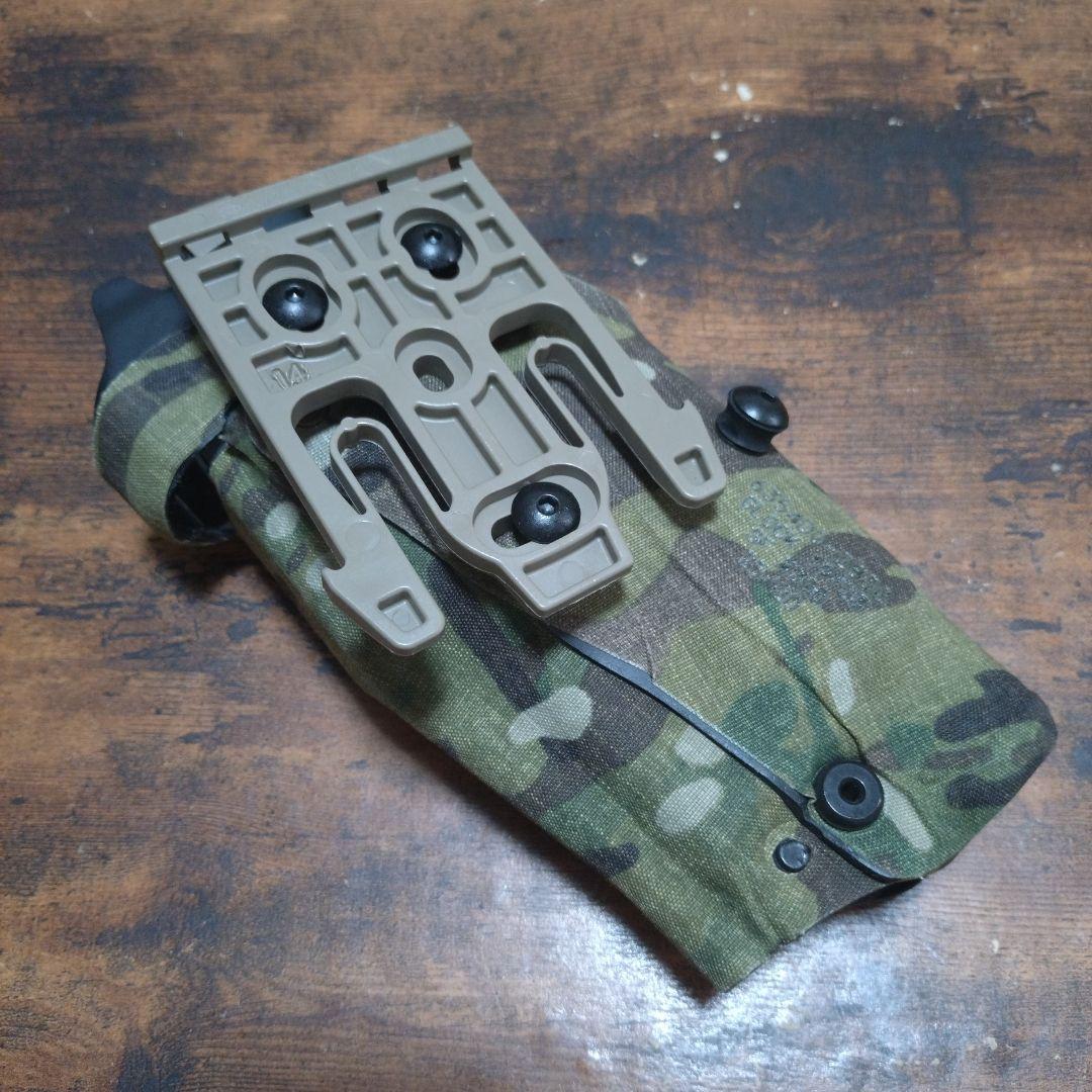 【実物】サファリランド グロック19+ライト用6354DOホルスター（右利き用）