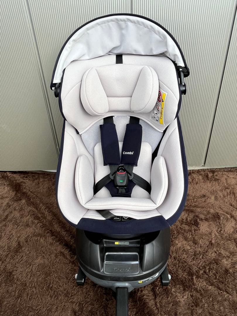 【美品】コンビ クルムーブスマートライト ISOFIX チャイルドシート ベビー