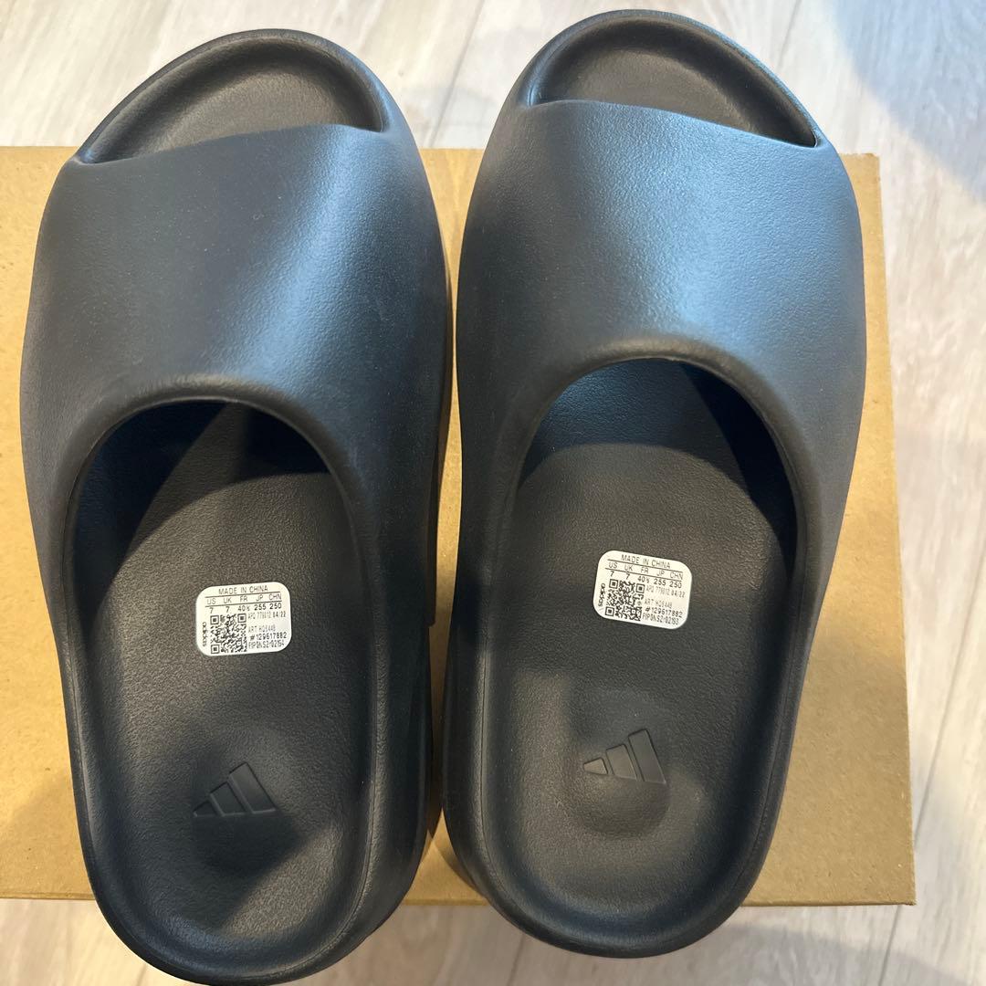 adidas YEEZY SLIDE ONXY ブラック25.5cm
