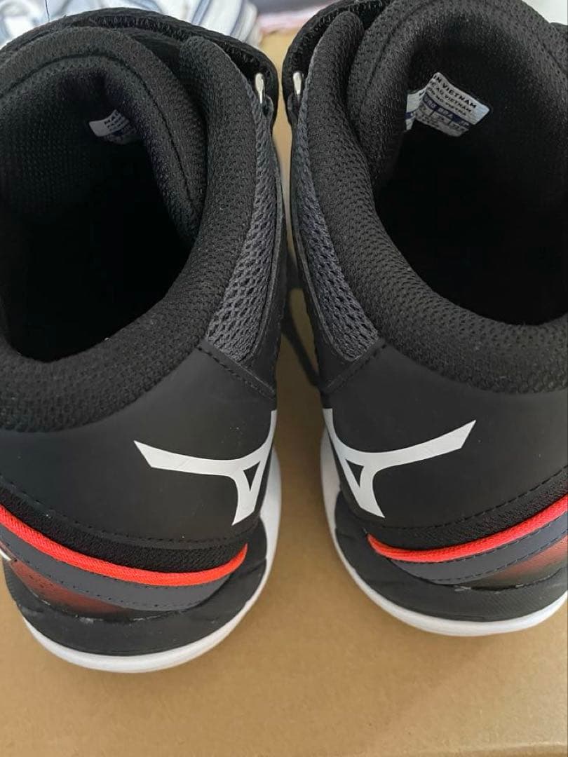 Mizuno バレーボールシューズ マジックテープ ウェーブアルテミス 23.5