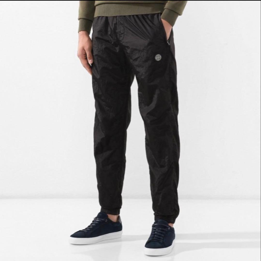 stone  NYLON L TRACK PANTS 黒