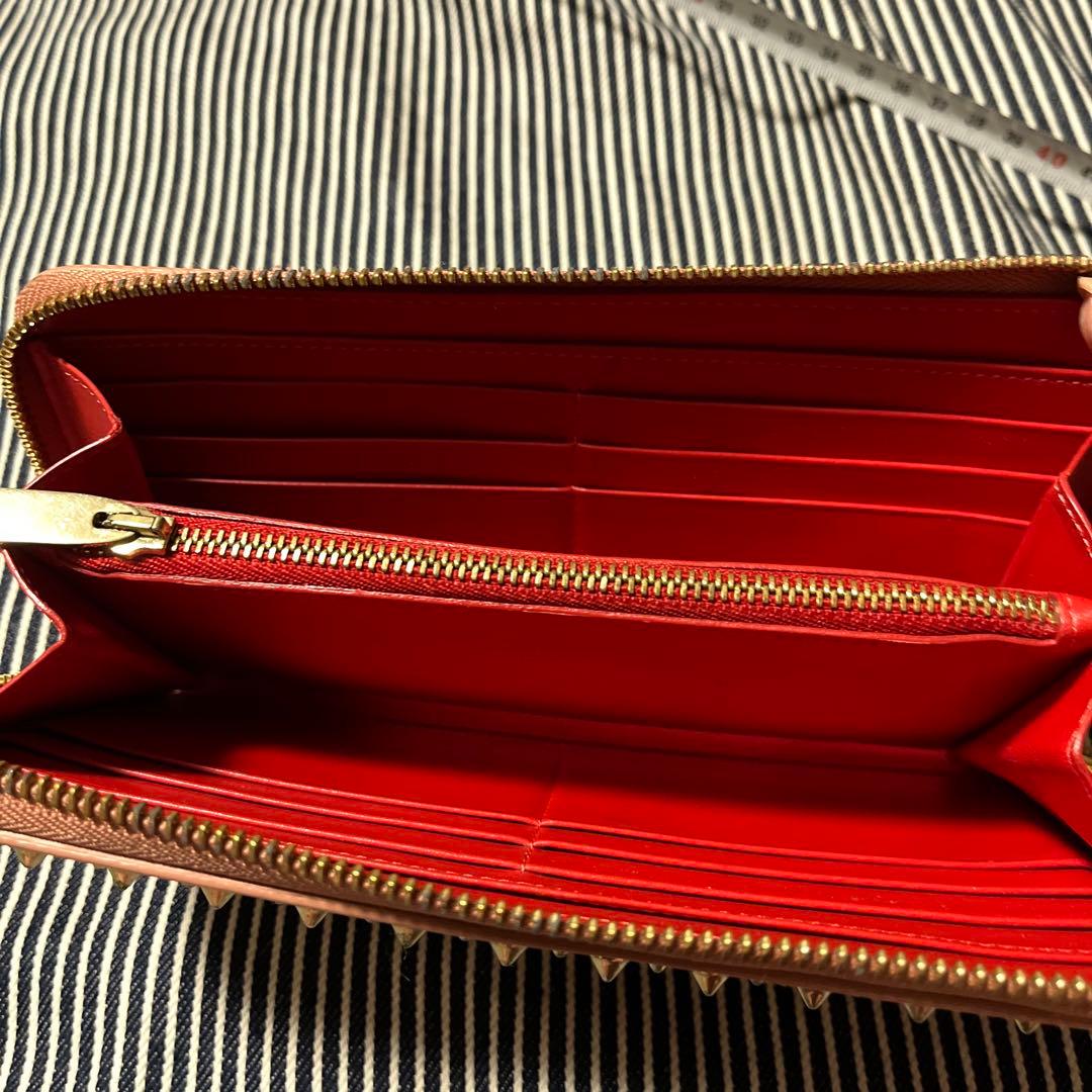 Christian Louboutin ルブダン長財布