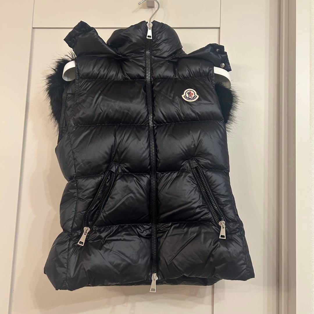 美品　MONCLER モンクレール レディース　ダウンベスト　ブラック　00