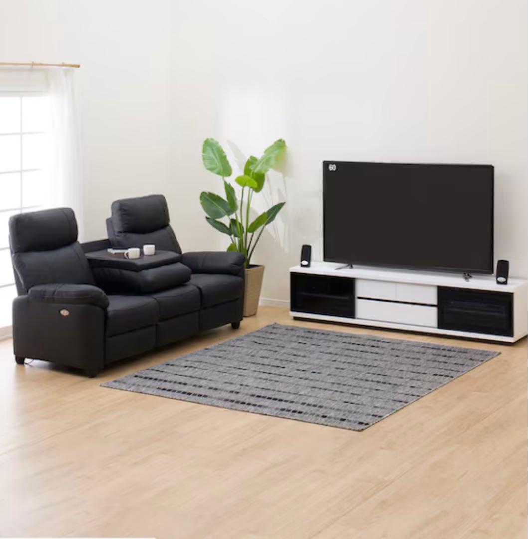 テレビボード180サイズ　ホワイト