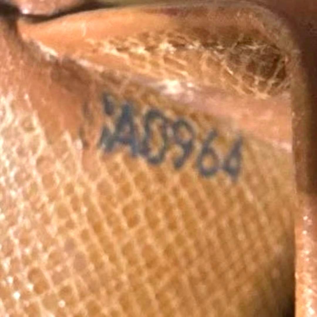 11☆優良品☆モノグラム♪マルコ☆2つ折り財布★ポケットあり