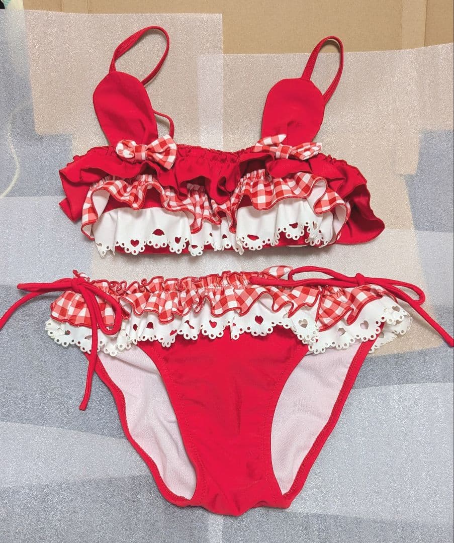 未使用　マイメロディ　セパレート水着　赤　M　夢展望　サンリオ