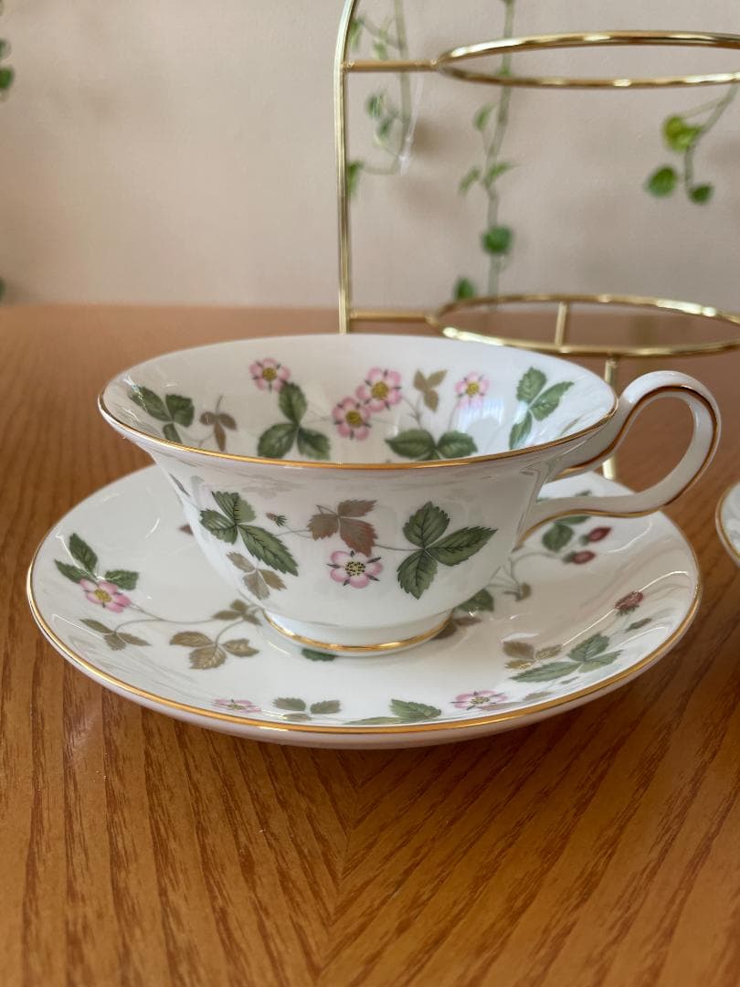 お値下げ【新品 シール付】ウェッジウッド　ワイルドストロベリー　 2客