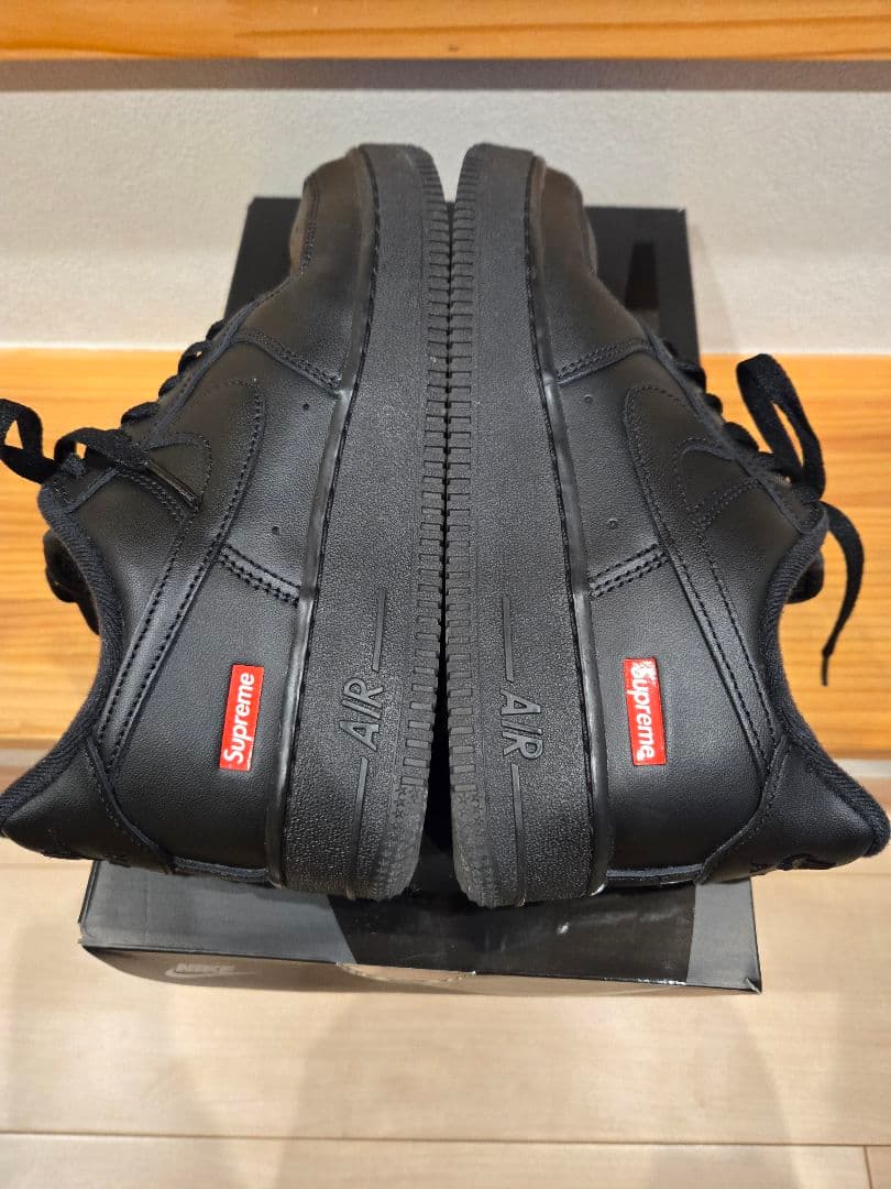 靴 Supreme Nike Air Force 1 24.5cm