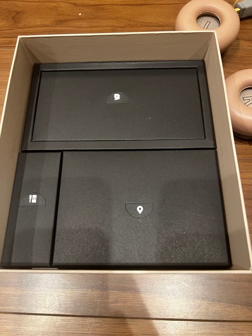 BeoPlay H8 Argilla Bright ワイヤレスヘッドホン