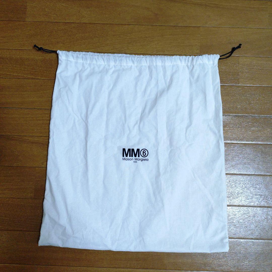 MM6 黒 ジャパニーズ クロスボディバッグ