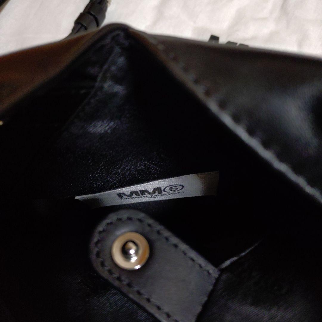 MM6 黒 ジャパニーズ クロスボディバッグ