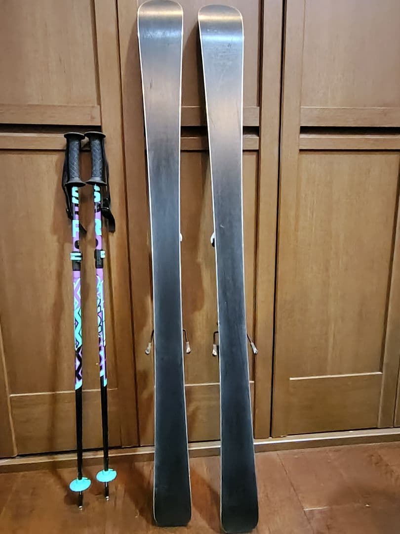 即納＊すぐにゲレンデに行ける！ジュニア用スキー5点セット（130cm/23cm)