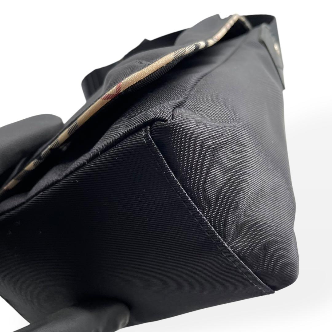 未使用級　BURBERRY BLUE LABEL　ショルダーバッグ　ナイロン