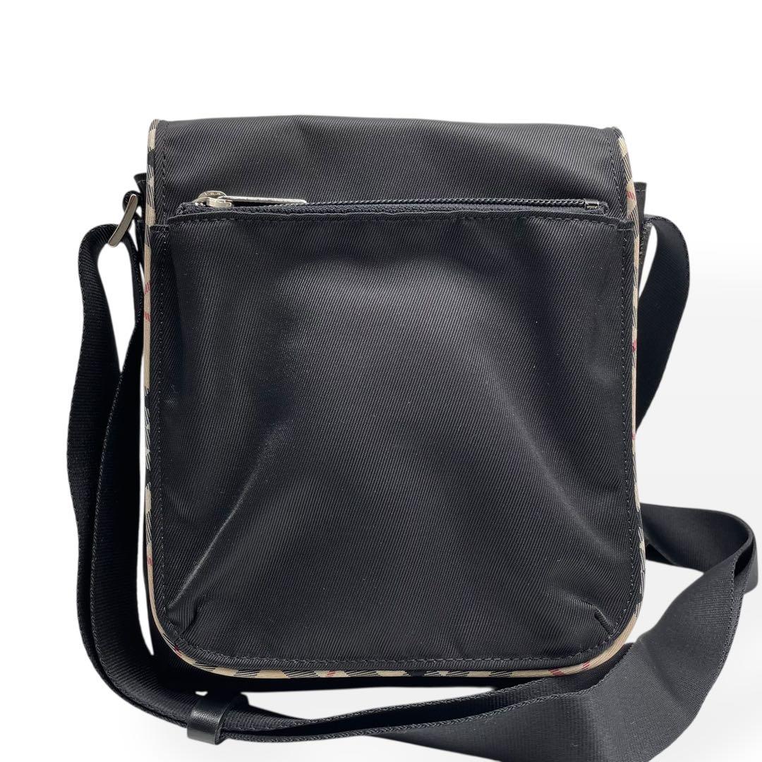 未使用級　BURBERRY BLUE LABEL　ショルダーバッグ　ナイロン