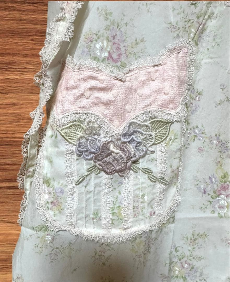 さえら Akiakane アキアカネ エプロン