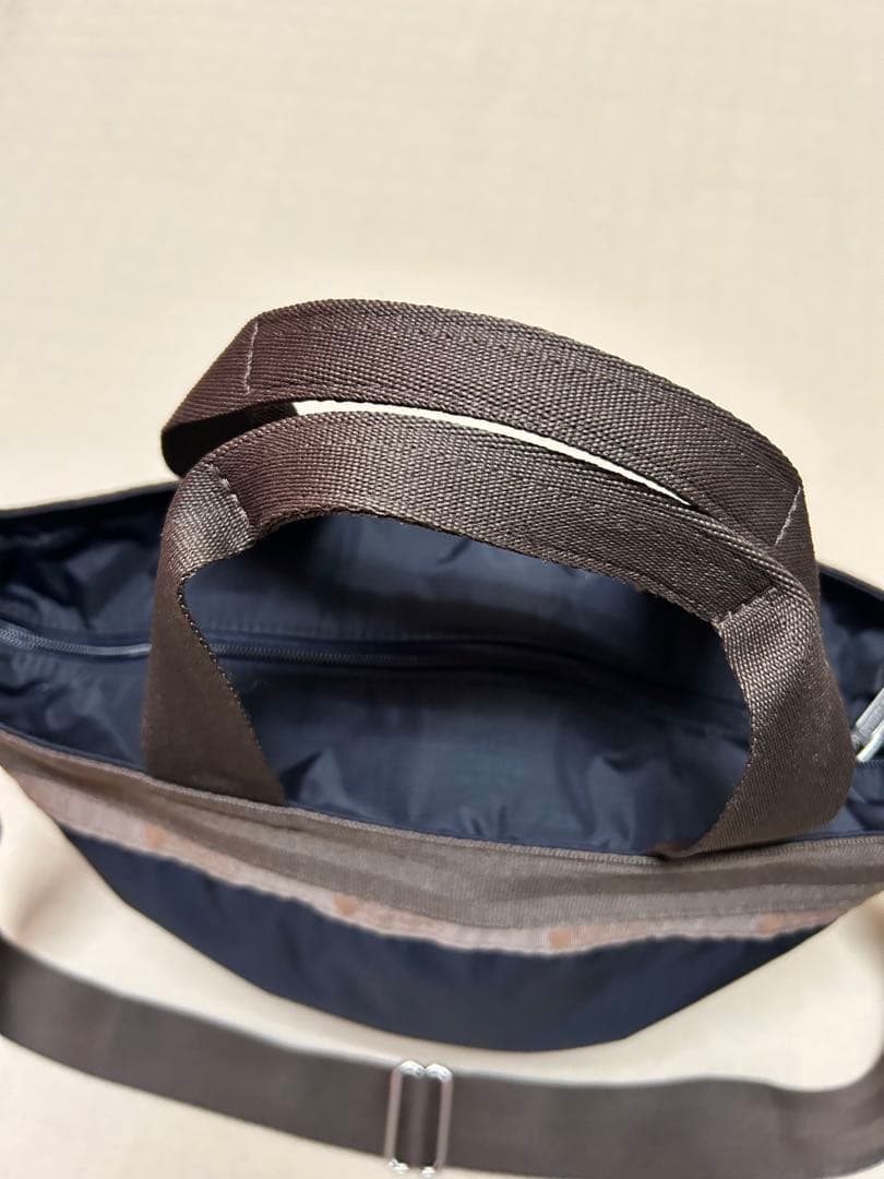 LeSportsac レスポートサック BUCKET TOTE バケットトート