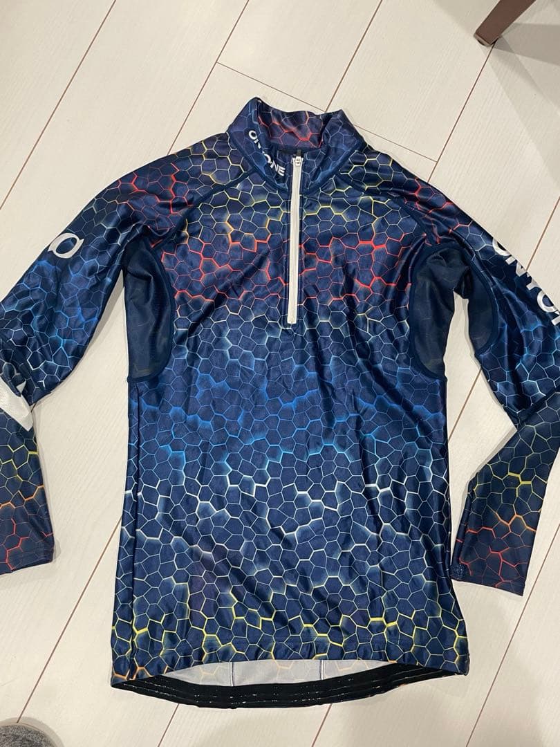 オンヨネ　ONYONE ツーピース　クロスカントリー