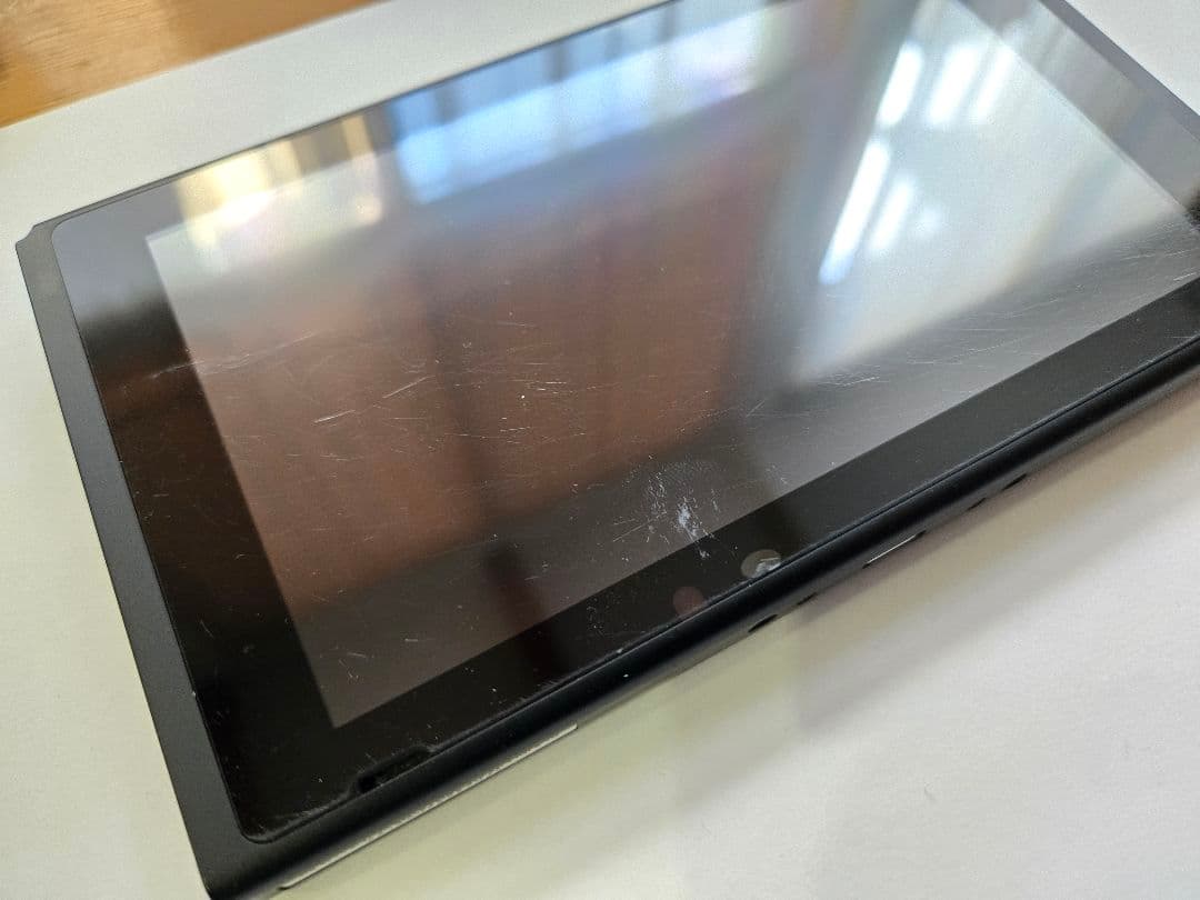 Nintendo Switch 本体　キャリーケースのおまけ付き