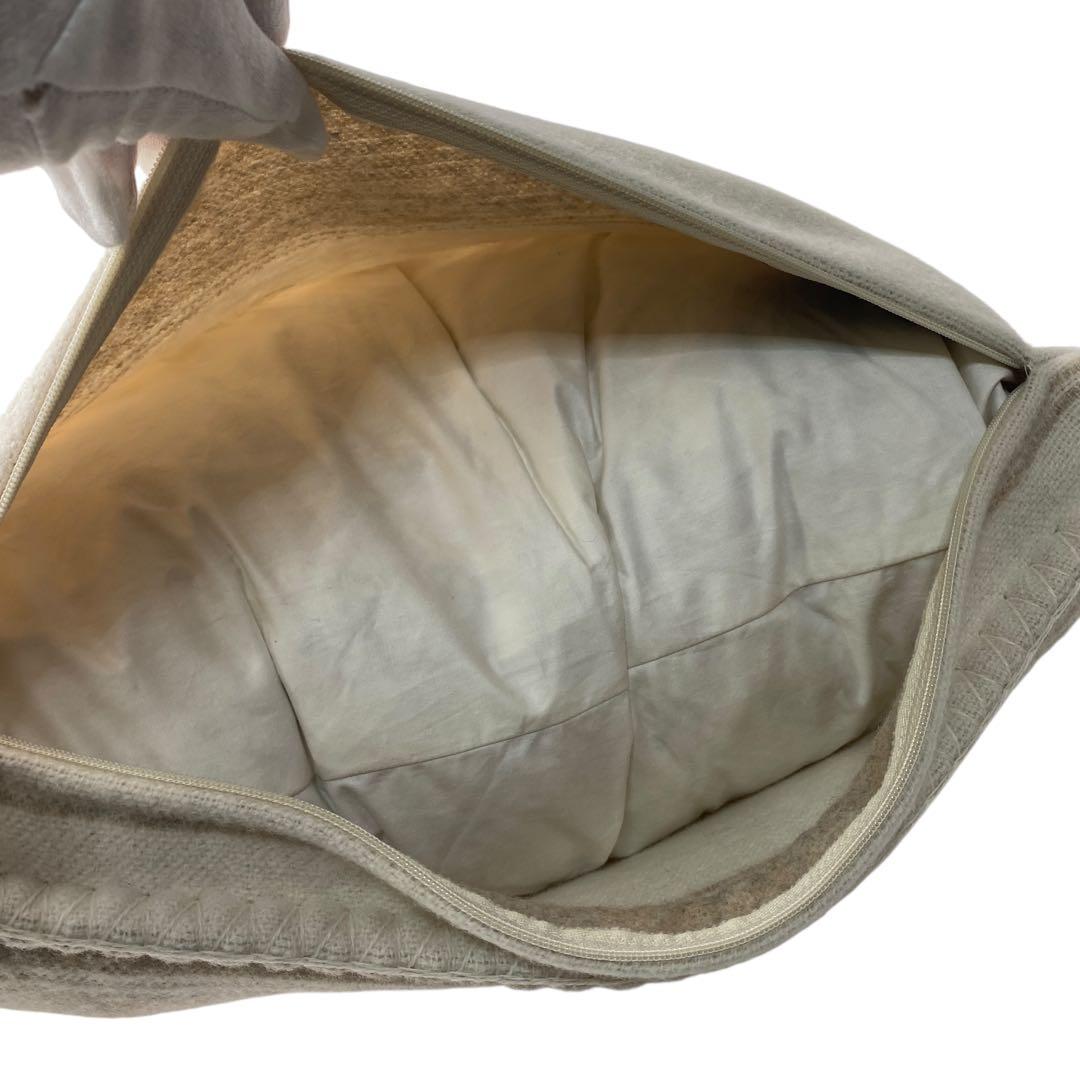 未使用 シャネルCHANEL ココマーク クッション カシミヤ