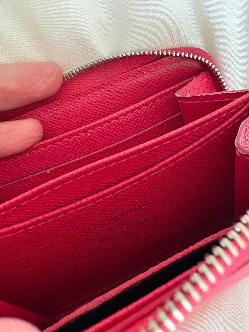 LOUIS VITTON エピレザー パースフューシャピンク