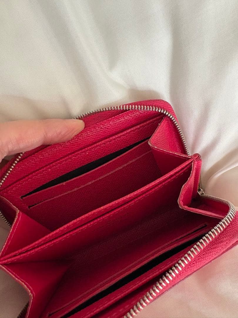 LOUIS VITTON エピレザー パースフューシャピンク