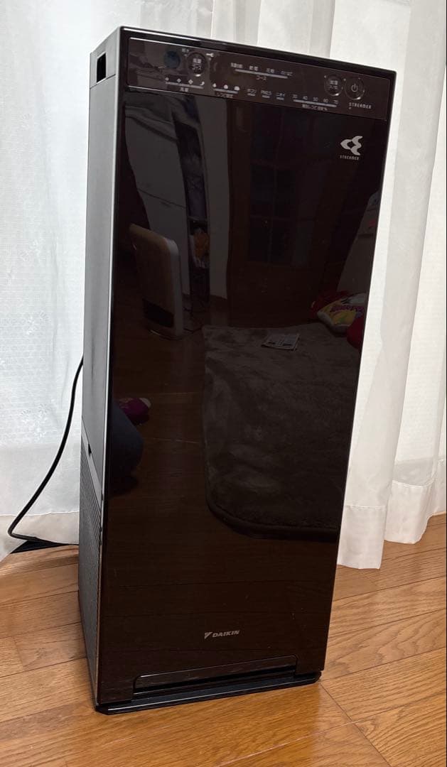【大幅お値下げ！美品】ダイキン加湿ストリーマー空気清浄機　MCK55WBK-T