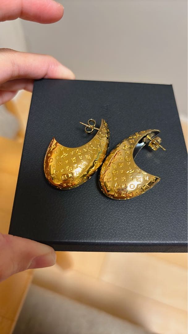 ルイヴィトン　LOUIS VUITTON　ピアス　ナノモノグラム