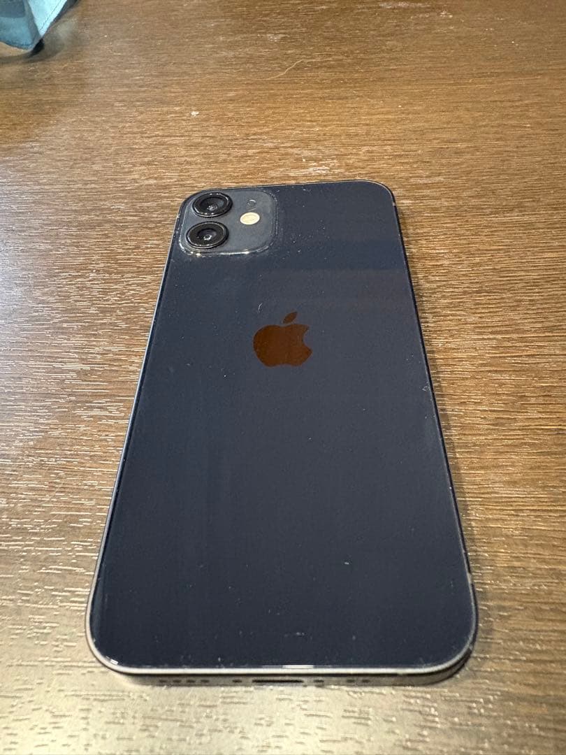 iPhone 12 ブラック 本体 フィルムと箱付き
