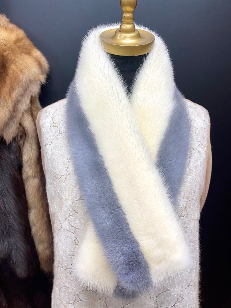 サファイア　ミンクマフラー／オフホワイト／GAKE 日本製❣️