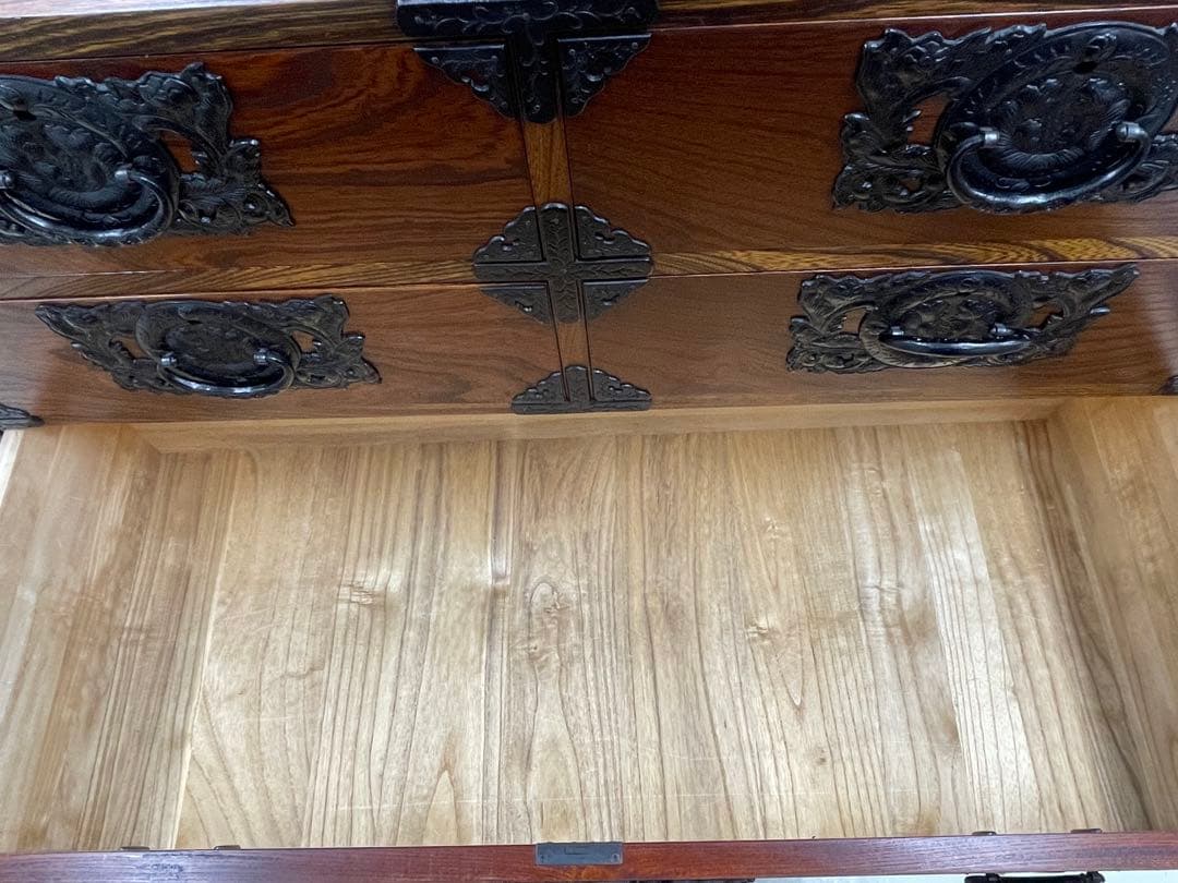 岩谷堂タンス　箪笥　タンス　岩谷堂　民芸家具　岩手県産株式会社　伝統工芸　収納