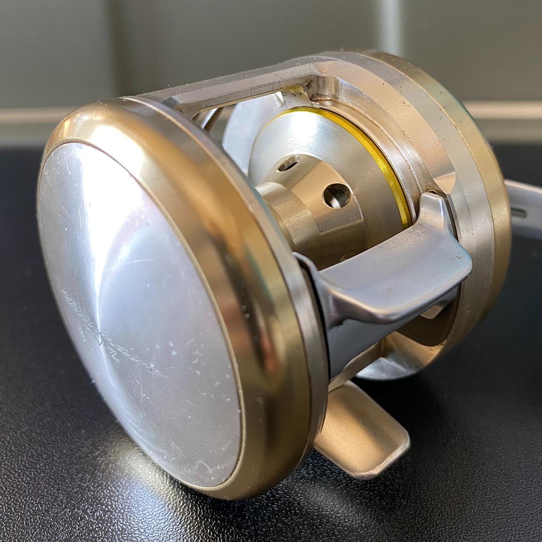 ダイワ『ミリオネア』CV-Z 203（右巻き）