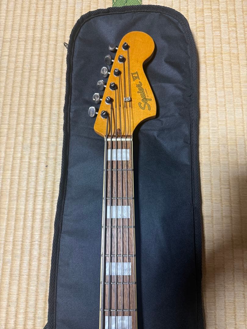 Squier Classic Vibe Bass VI 6弦ベース