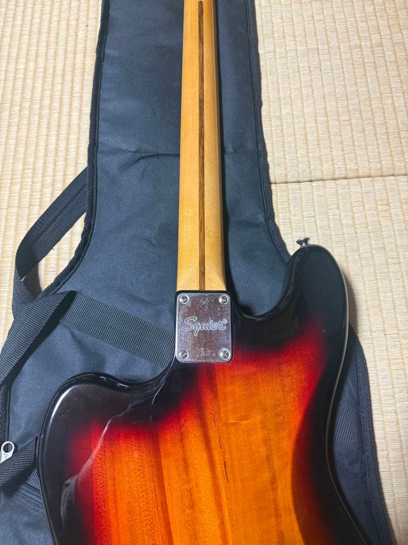 Squier Classic Vibe Bass VI 6弦ベース