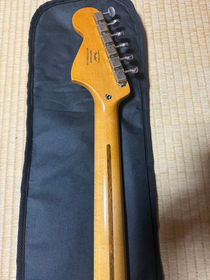 Squier Classic Vibe Bass VI 6弦ベース