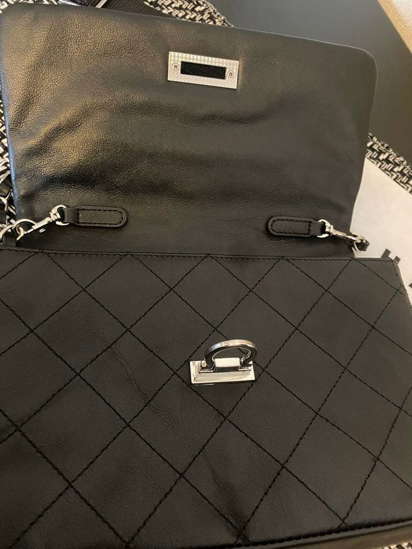 本革チェーンショルダーバッグ・シルバーカラー・改良版バルドーネ M HAYNI