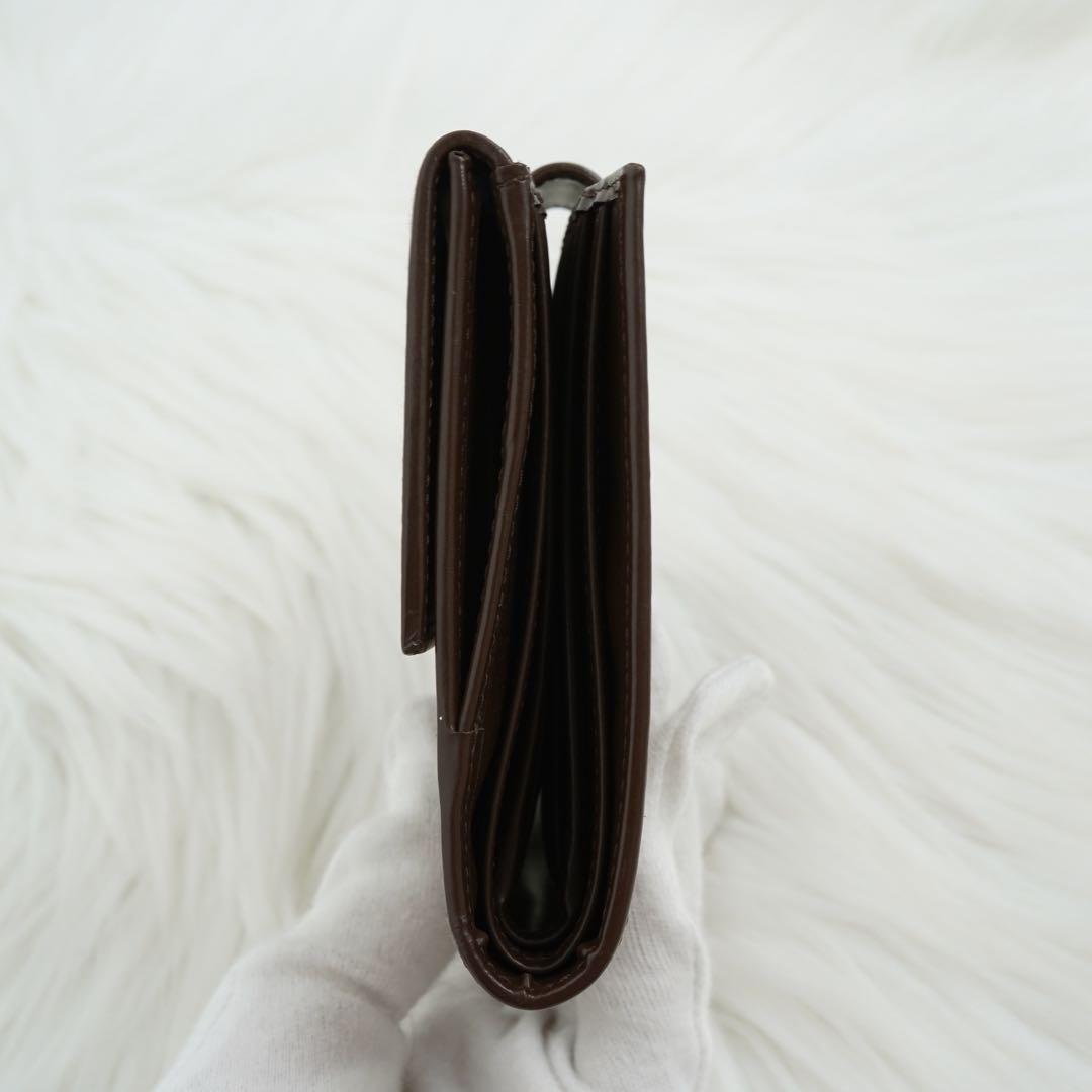 未使用品　箱付き　GUCCI グッチ　二つ折り財布　レザー　GG柄　ブラウン