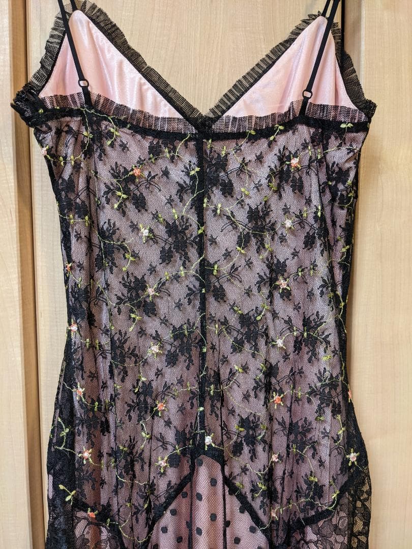 Nanae19様用 ベッツィー・ジョンソン　小花＆ドットレースドレス　4号