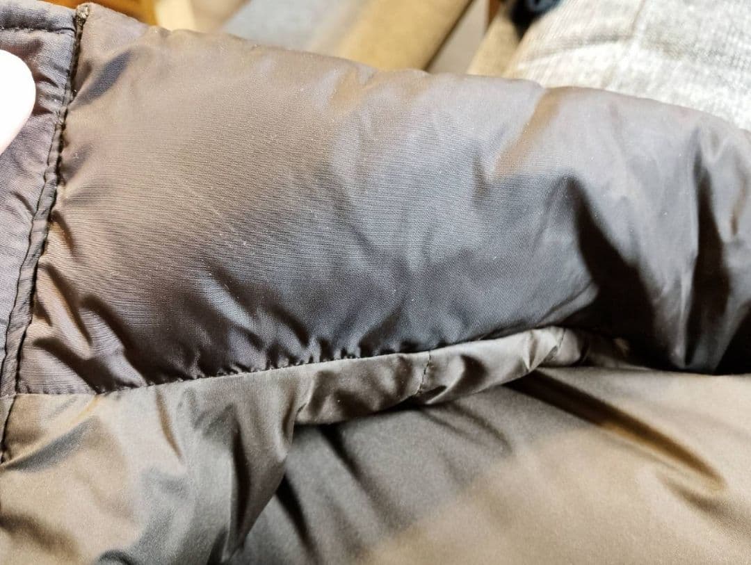 THE NORTH FACE ダウンベスト S　お洒落なブラウンカラー