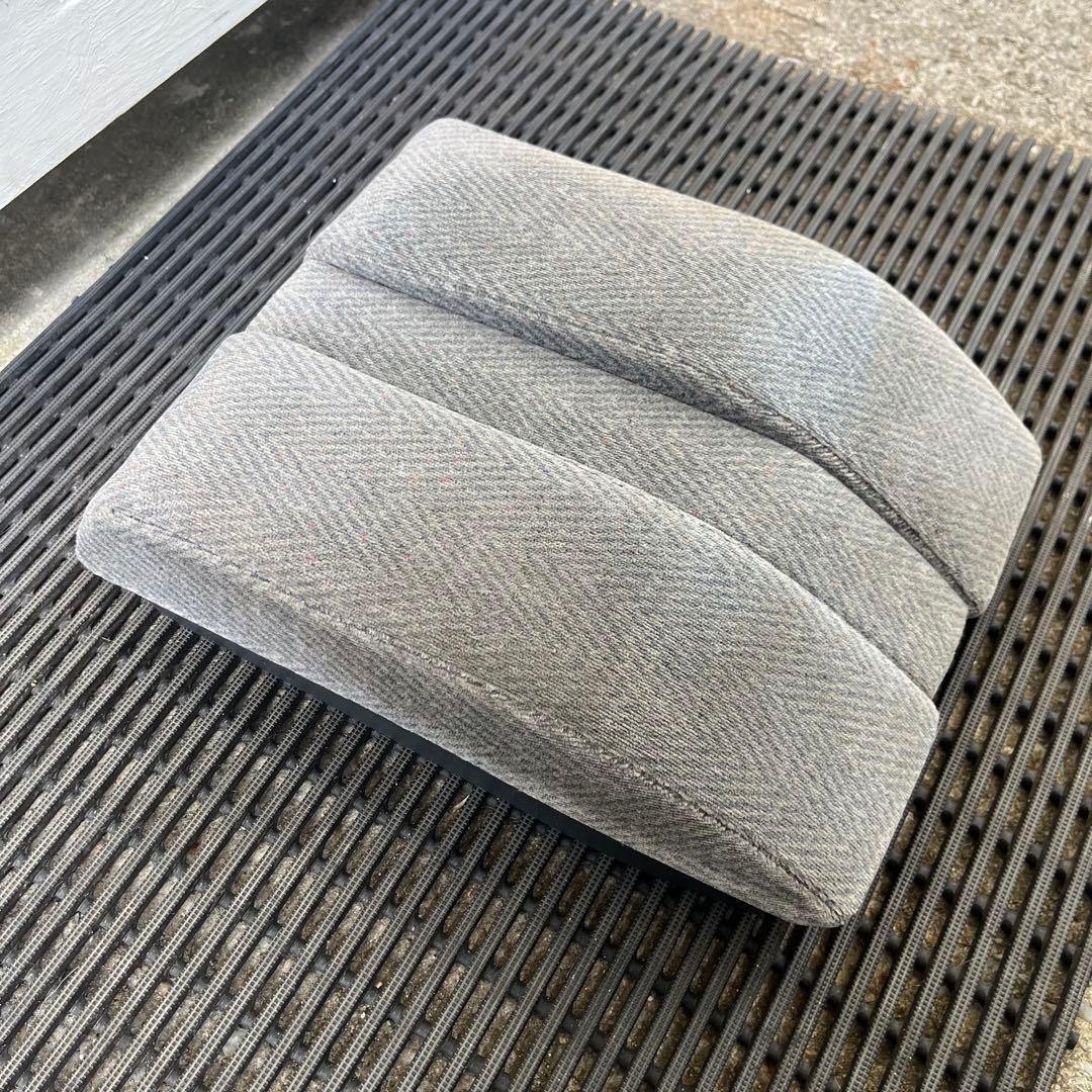 純正コンソールリッド アームレスト デリカスターワゴン