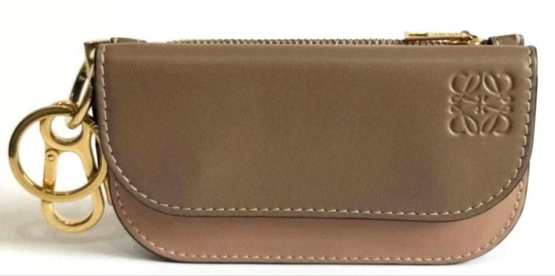 LOEWE ゲートミニウォレット　廃盤モデル