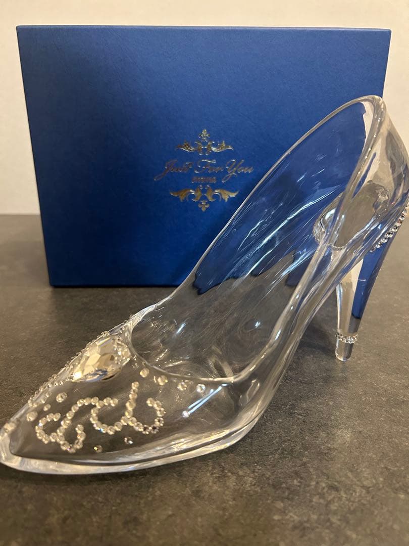 EMMA エマ　履けるガラスの靴　デコレーションハート　（右足　23cm）