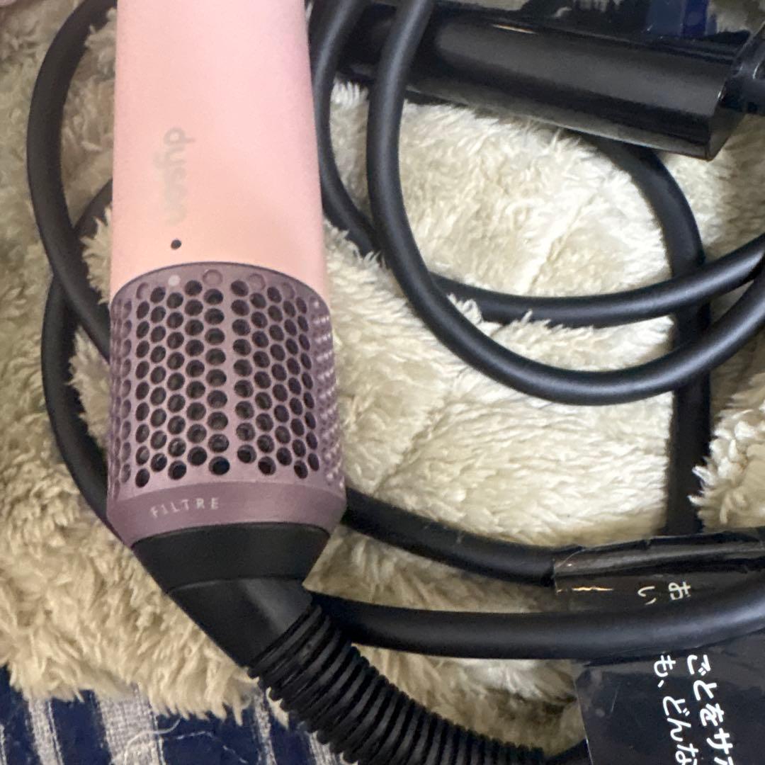 ダイソンドライヤー　ピンク【メーカー保証外】