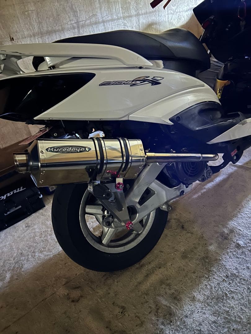 シグナスx 黒田屋マフラー