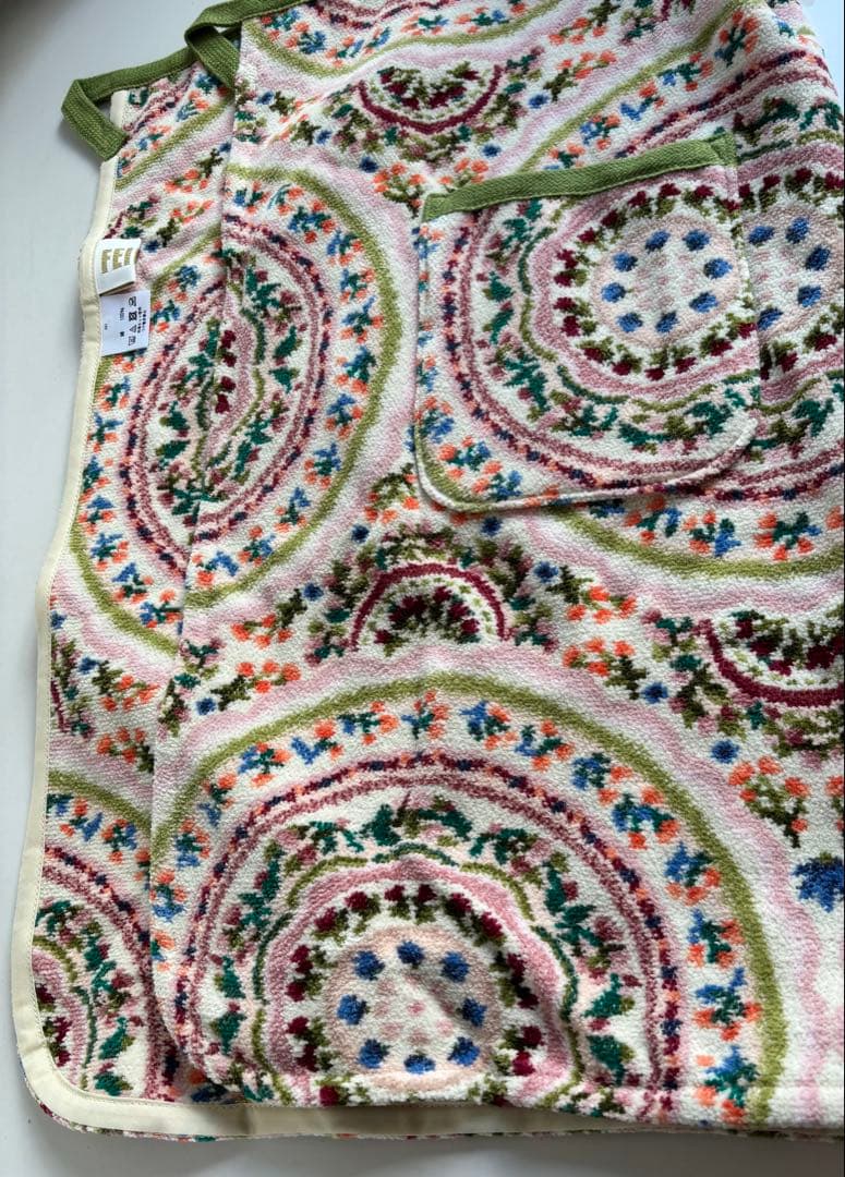 FEILER 花柄エプロン タオル生地